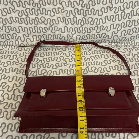 Charles Jourdan Deep Red Shoulder Bag - Picture 14 of 14
